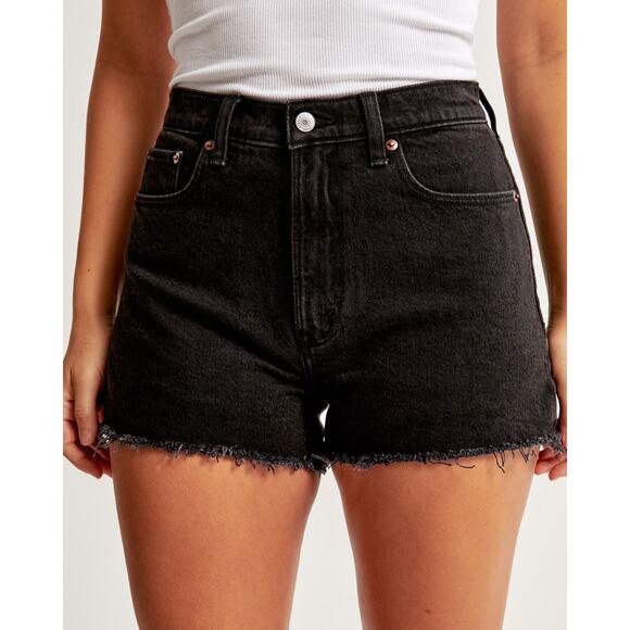 [Abercrombie & Fitch] Black High Rise Curve Love The Mom Short Raw Hem NWT Sz 22 - Picture 10 of 11